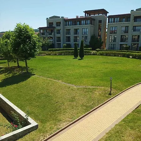 Appartamento Blue в местност каваци,
