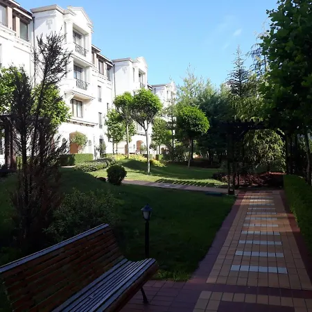 Apartment Blue Kavatsi,