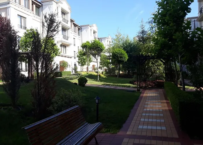 아파트 Blue в местност каваци,